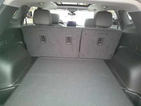 Certified 2024 Chevrolet Blazer LT w/ LPO, Floor Liner Package image 9