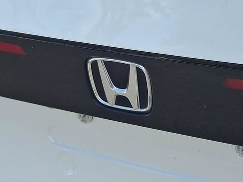 Used 2024 Honda Accord Sport image 31