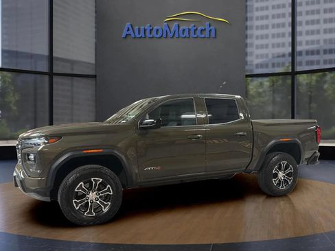 Used 2025 GMC Canyon AT4 AWD/4WD image 6