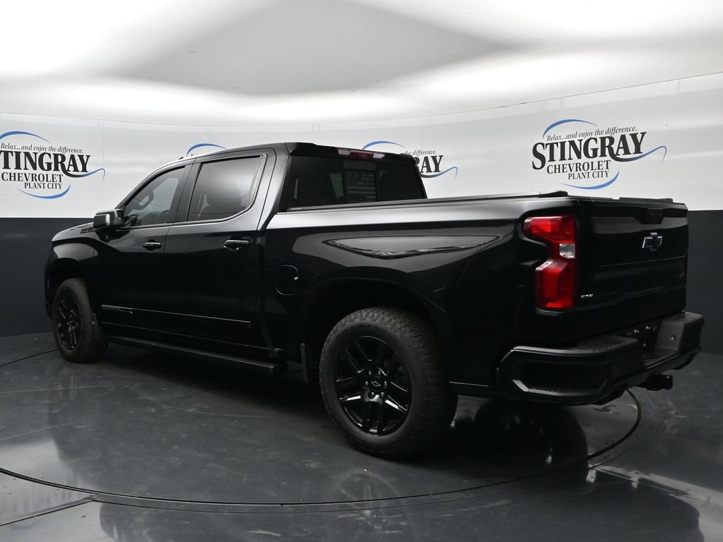 Used 2025 Chevrolet Silverado 1500 High Country w/ Midnight Edition RWD image 5