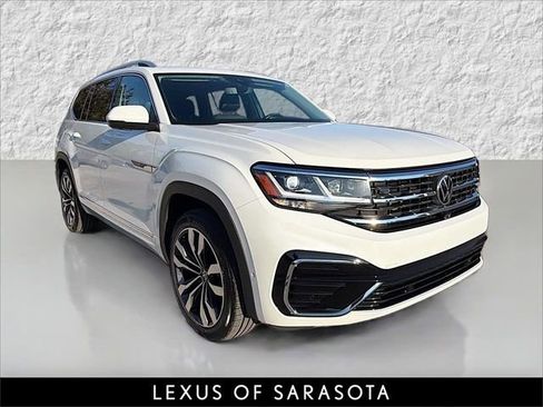 Used 2023 Volkswagen Atlas SEL Premium image 1