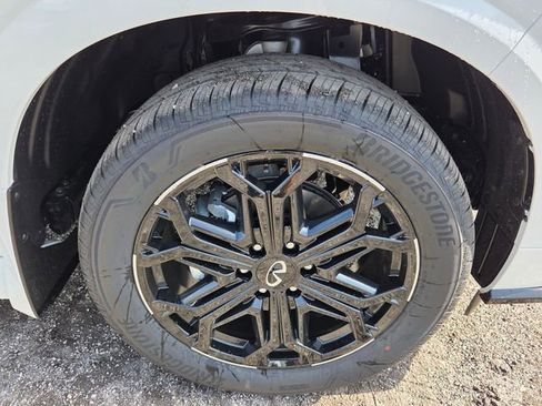 New 2026 INFINITI QX80 4WD w/ Sport Exterior Package image 10