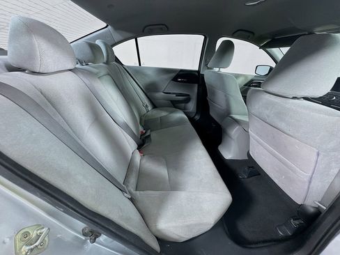 Used 2013 Honda Accord LX image 31