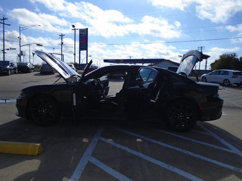 Used 2023 Dodge Charger GT w/ Blacktop Package image 25