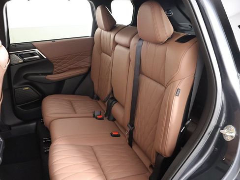 Used 2025 Mitsubishi Outlander SEL AWD/4WD image 36