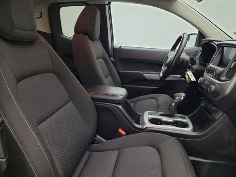 Used 2022 Chevrolet Colorado LT w/ Fleet Safety Package image 21