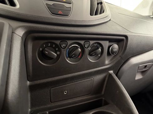 Used 2018 Ford Transit 250 130 Low Roof w/ Exterior Upgrade Package RWD image 19