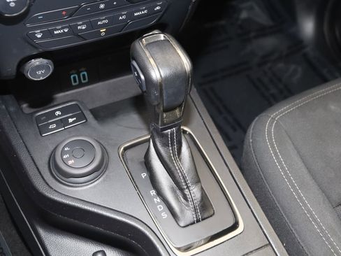 Used 2021 Ford Ranger XLT w/ Equipment Group 301A Mid image 7