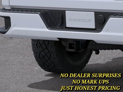 New 2026 Chevrolet Silverado 2500 ZR2 AWD/4WD image 14