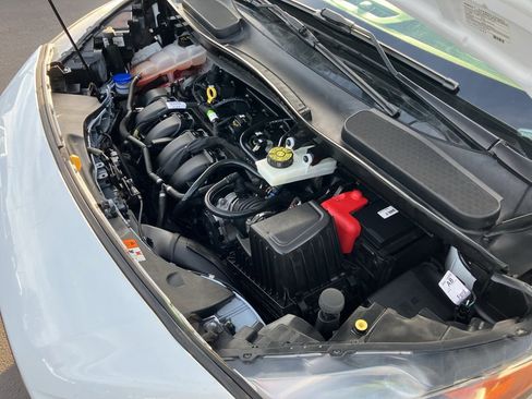 Used 2020 Ford Transit Connect XL image 40