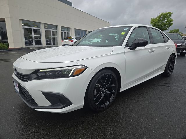 Used 2024 Honda Civic Sport image 3