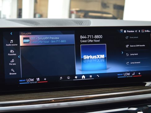 Certified 2024 BMW X5 xDrive40i w/ Premium Package image 18