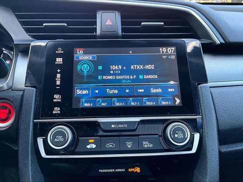 Used 2018 Honda Civic EX image 32