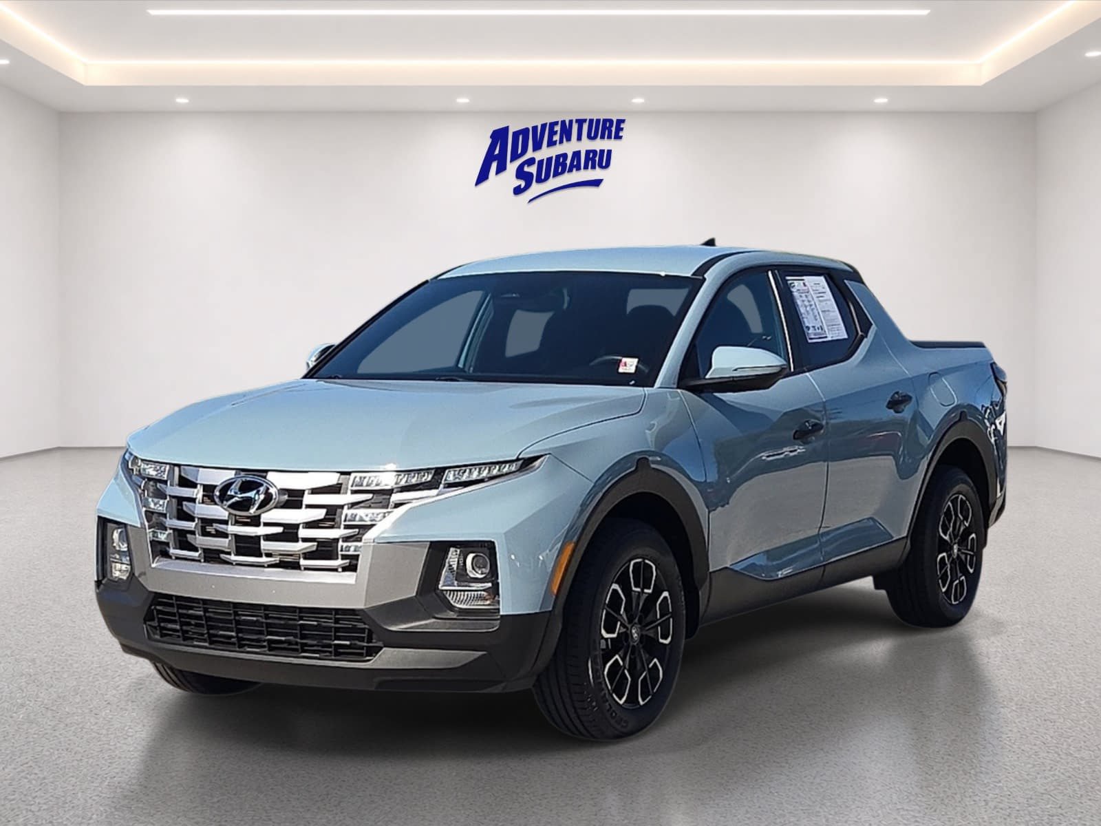 Used 2023 Hyundai Santa Cruz SEL AWD/4WD image 2