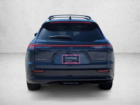 New 2026 Toyota Crown Signia image 6