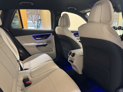 Certified 2025 Mercedes-Benz GLC 300 image 50