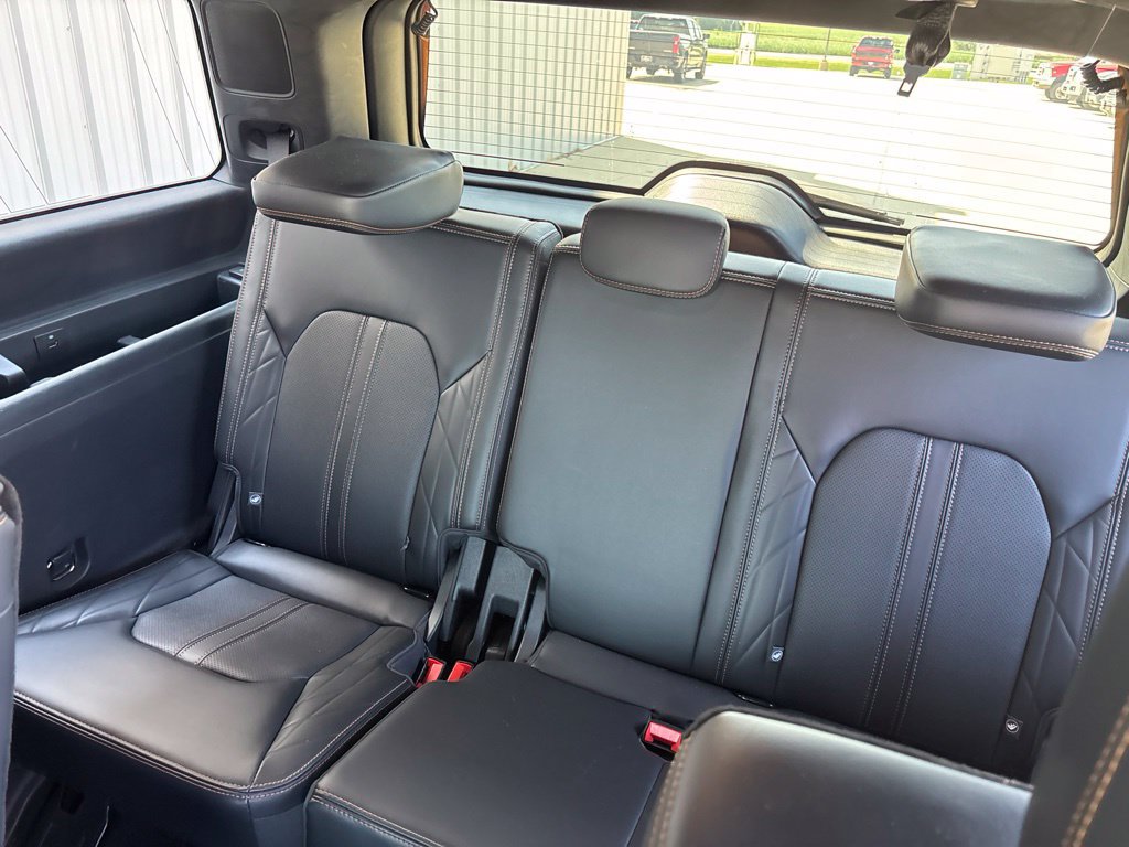 Certified 2024 Ford Expedition Platinum AWD/4WD image 32