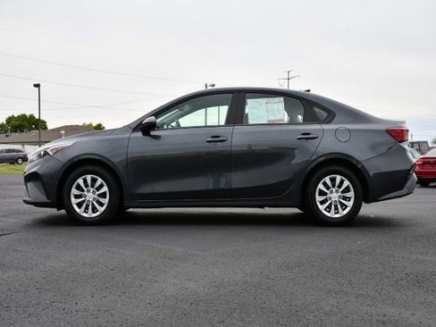 Used 2024 Kia Forte LX FWD image 4