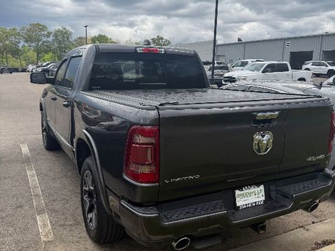 Used 2022 RAM 1500 Limited image 2
