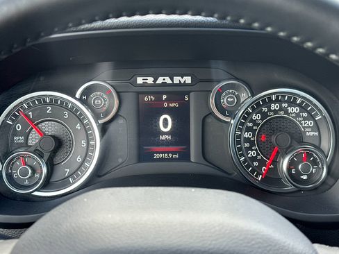 Used 2024 RAM 2500 Big Horn w/ Bed Utility Group image 23