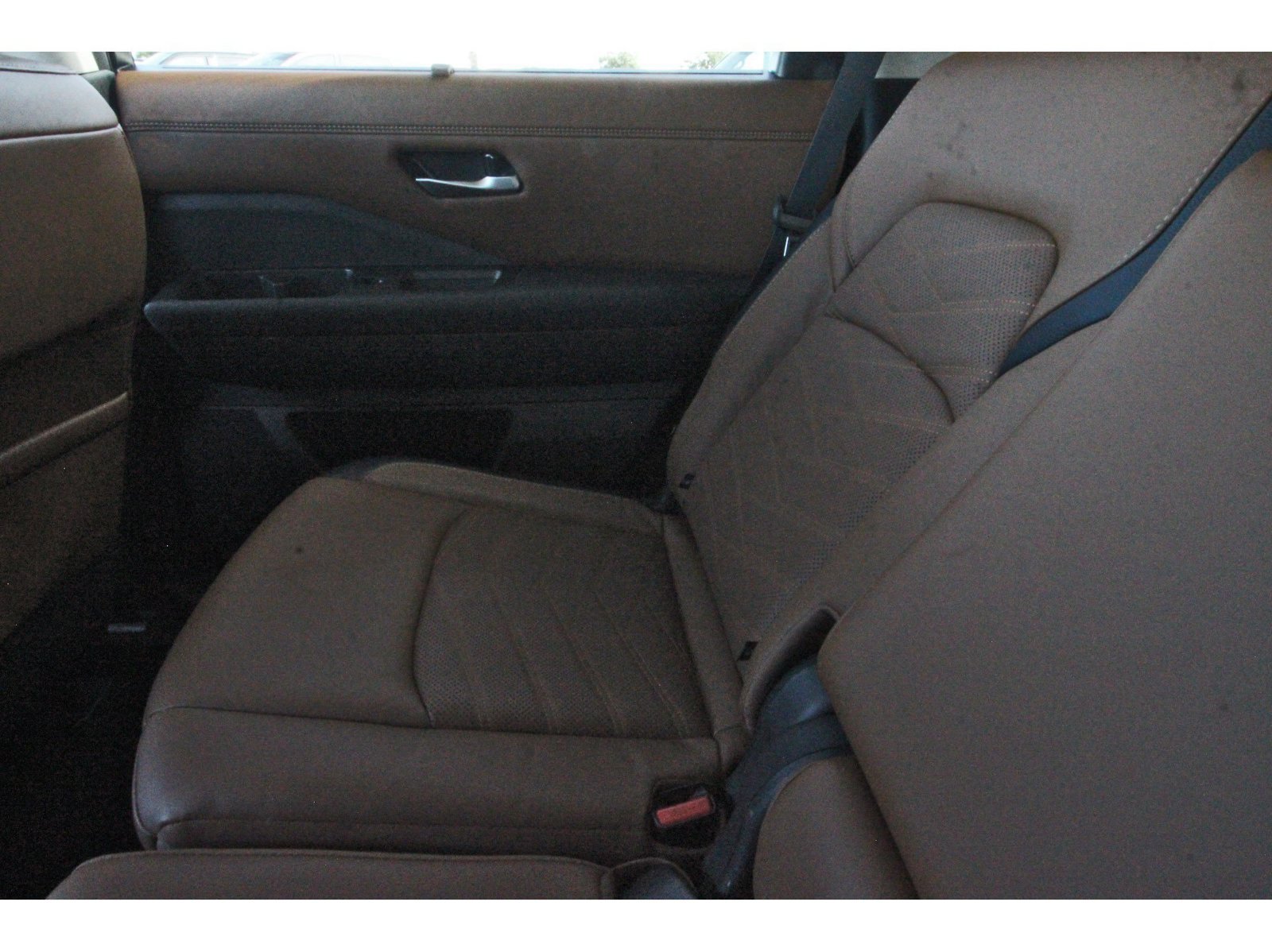 Certified 2025 Nissan Pathfinder Platinum w/ Cargo Package FWD image 15