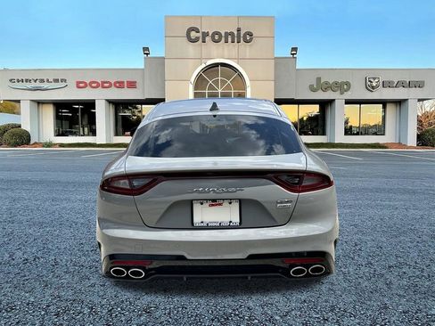 Used 2021 Kia Stinger GT1 image 4