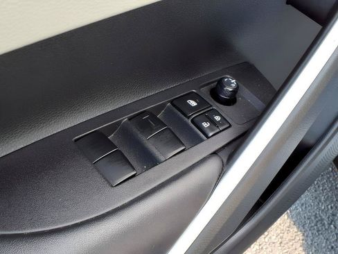 Certified 2026 Toyota Corolla Cross L FWD image 16