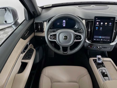 New 2026 Volvo XC90 B6 Plus w/ Protection Package AWD/4WD image 20