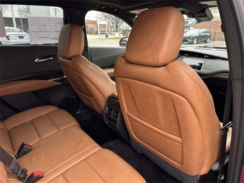 Used 2020 Cadillac XT4 Premium Luxury image 25