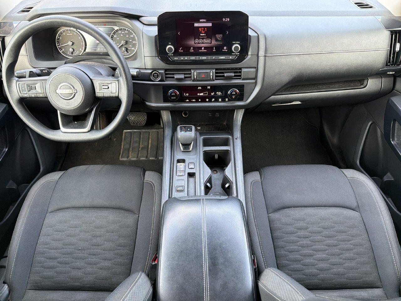 Certified 2023 Nissan Pathfinder S FWD image 2