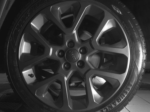 Used 2021 Jeep Compass Latitude w/ Sun and Sound Group FWD image 87