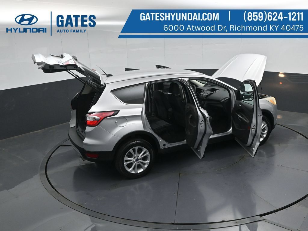 Used 2017 Ford Escape SE AWD/4WD image 52