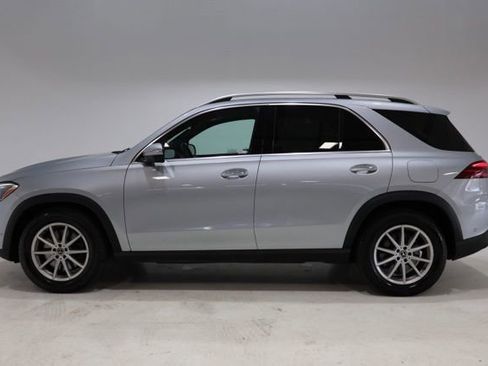 Used 2024 Mercedes-Benz GLE 450e 4MATIC image 4