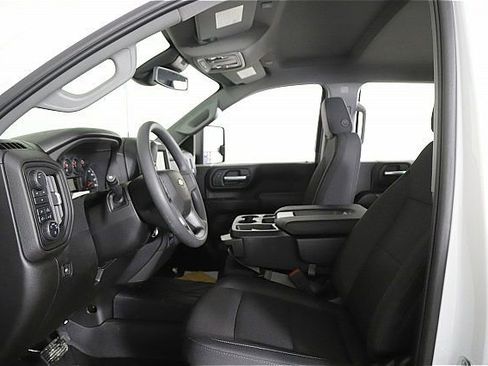 New 2025 Chevrolet Silverado 2500 Custom w/ Custom Value Package image 14