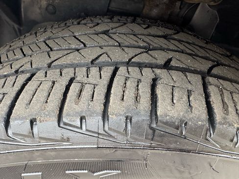 Used 2019 Ford Fiesta ST-Line w/ ST Line Cold Weather Package image 12