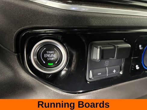 Used 2025 Chevrolet Silverado 1500 LT Trail Boss w/ Convenience Package II AWD/4WD image 18
