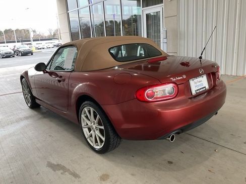 Used 2011 MAZDA MX-5 Miata Grand Touring w/ Premium Pkg image 13