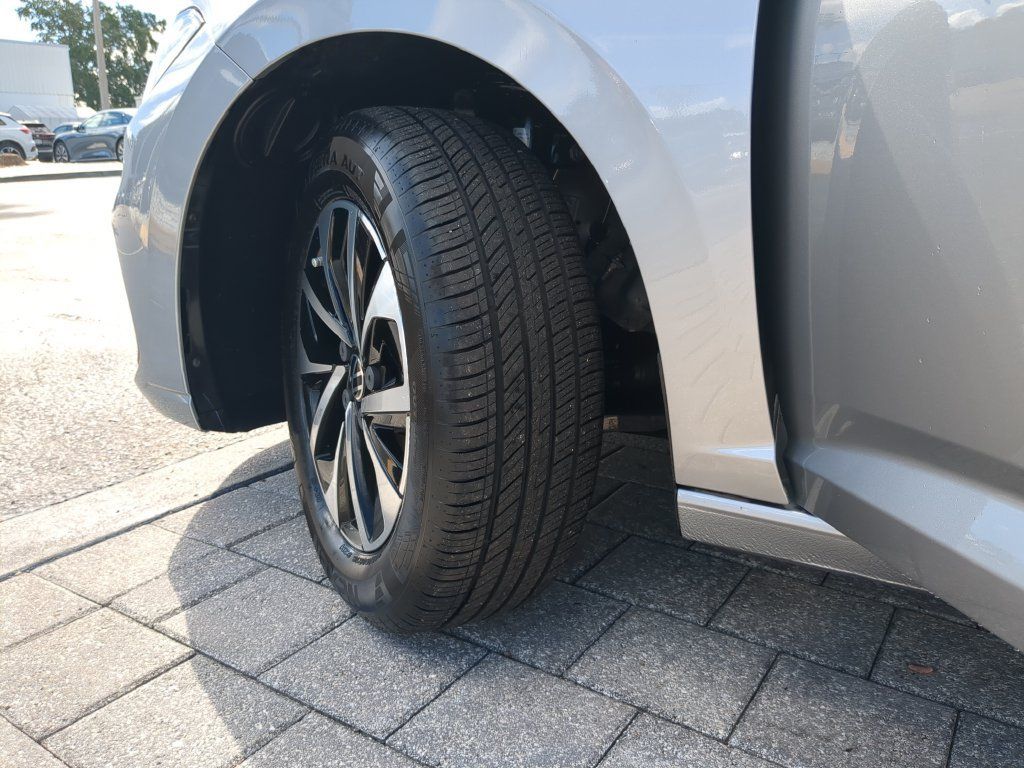 Certified 2026 Volkswagen Jetta S FWD image 30