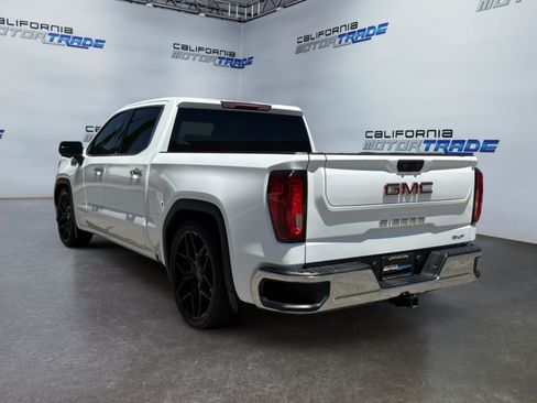 Used 2024 GMC Sierra 1500 SLT RWD image 7