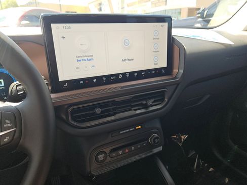 New 2025 Ford Bronco Sport Outer Banks image 11