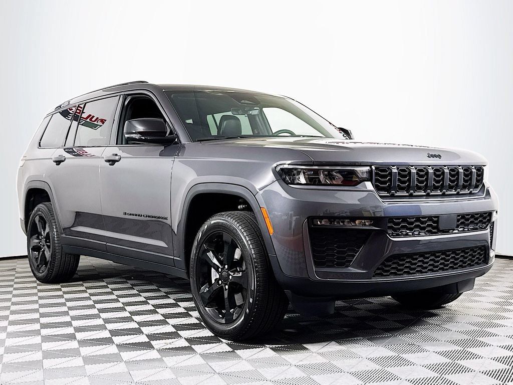 Used 2026 Jeep Grand Cherokee L Limited w/ Limited Altitude Package AWD/4WD image 1