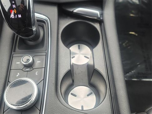 Used 2022 Cadillac XT5 Sportv image 24