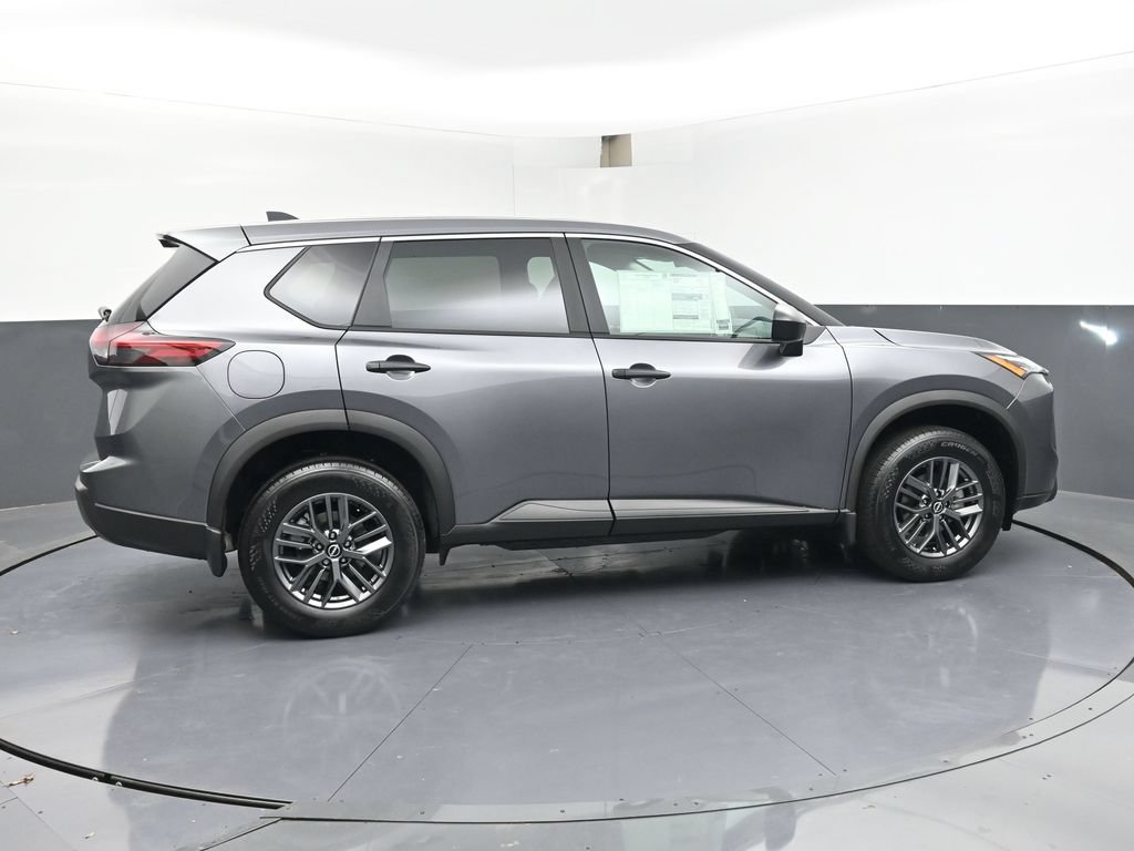 New 2026 Nissan Rogue S FWD image 4