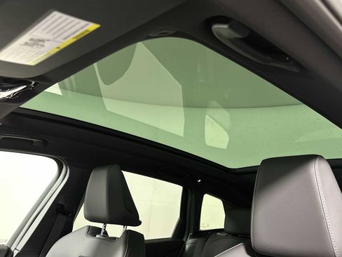 Used 2025 BMW X3 xDrive30i w/ Premium Package image 15