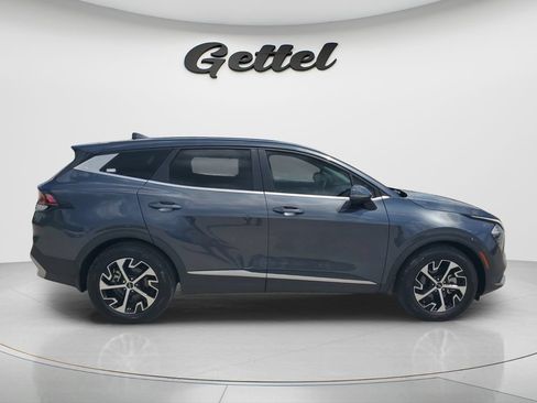 Used 2023 Kia Sportage EX FWD image 4
