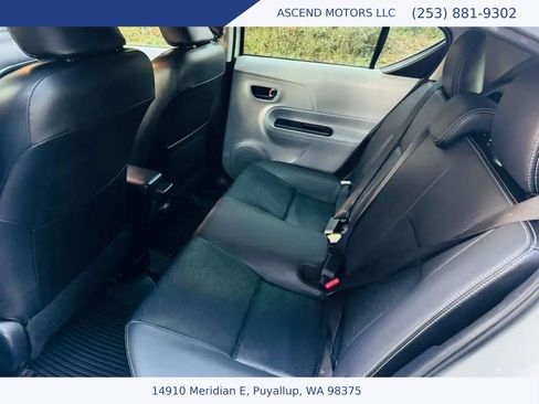 Used 2014 Toyota Prius C Four image 10