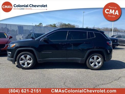 Used 2020 Jeep Compass Latitude image 2