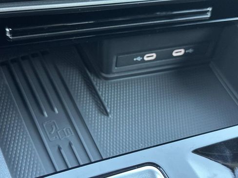 New 2026 Volkswagen Atlas Peak Edition image 30