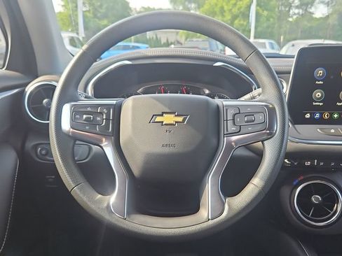 Used 2023 Chevrolet Blazer LT w/ Convenience Package FWD image 15