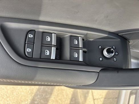 Used 2025 Audi Q5 2.0T Premium Plus w/ Premium Plus Package image 24